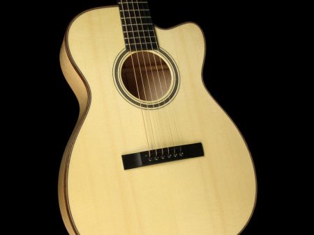 Used 2013 Martin Custom Shop 00-28 Engelmann Spruce and Birdseye Maple Acoustic Guitar Natural Fashion